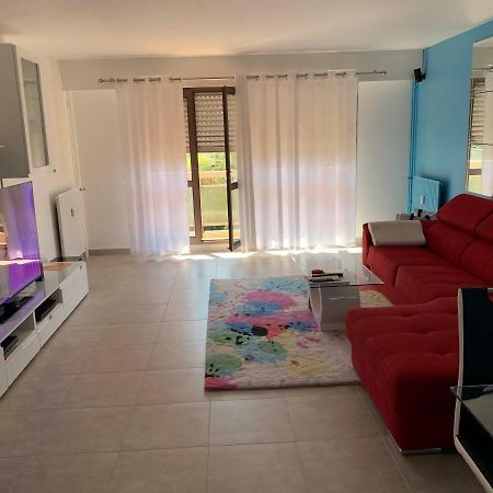 Grand Appartement A Louer Vue Sur Seine Μελάν Εξωτερικό φωτογραφία