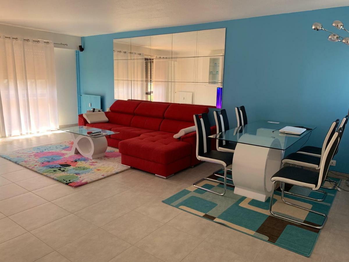 Grand Appartement A Louer Vue Sur Seine Μελάν Εξωτερικό φωτογραφία