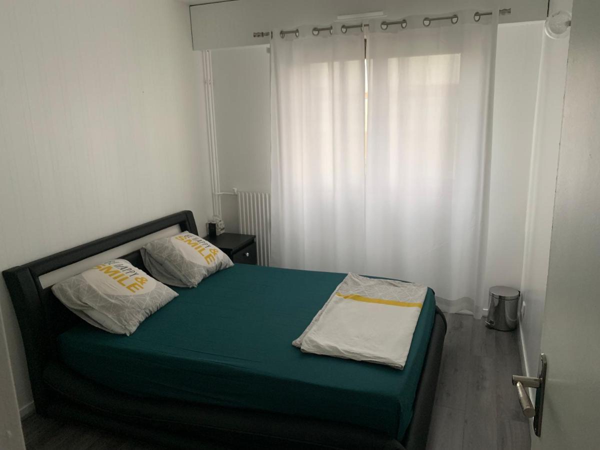Grand Appartement A Louer Vue Sur Seine Μελάν Εξωτερικό φωτογραφία